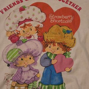 Strawberry Shortcake Brand‎ Women's multi T-shirt